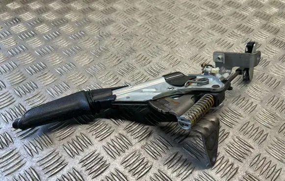 BMW 3 E92 E93 Handbrake/parking brake lever assembly 6782749