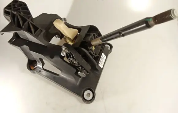 Nissan NV200 Gear shifter/selector 34101BJ00A