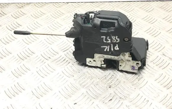 Mercedes-Benz CLK A209 C209 Front door lock 004137112674 0011321709