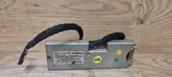 BMW 5 E39 Antenna control unit 84116907046