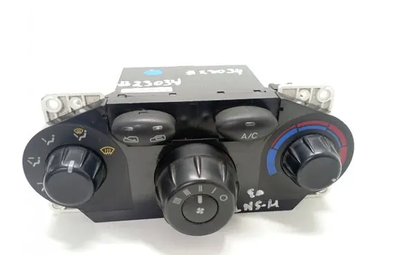 Hyundai Santa Fe Climate control unit 9725026XXX