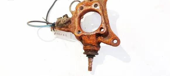 Subaru Outback Front wheel hub