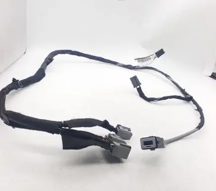 Volvo V40 USB socket connector 31334079