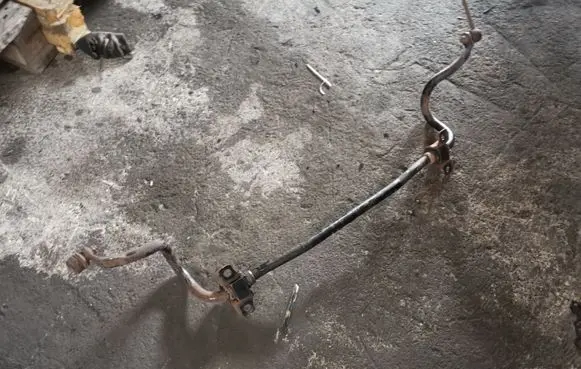 Volvo V70 Front anti-roll bar/sway bar 6G9N5482CC