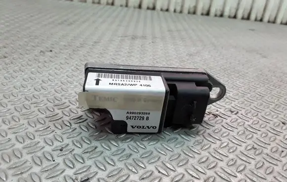 Volvo S70 V70 V70 XC Airbag deployment crash/impact sensor 9472729B