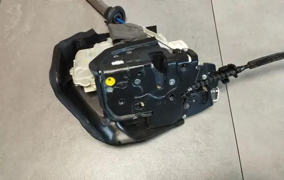 Rear door lock