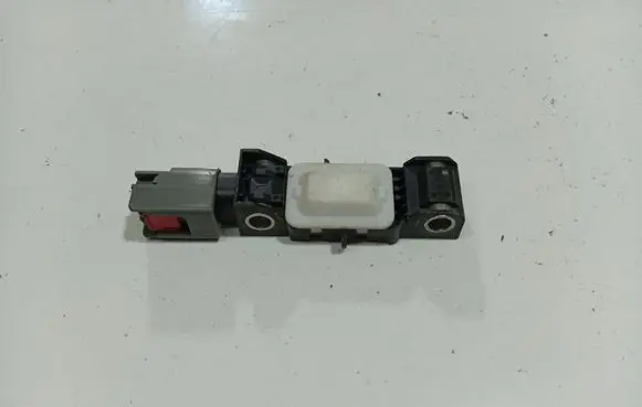 Chrysler Voyager Airbag deployment crash/impact sensor 0841303973