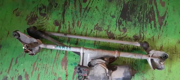 Chrysler Neon II Front wiper linkage and motor