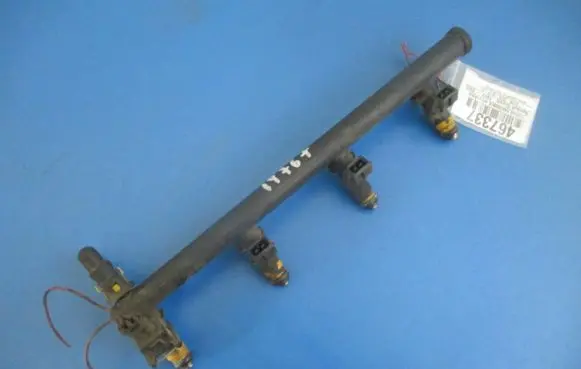 Renault Scenic II - Grand scenic II Fuel main line pipe 8200139674C