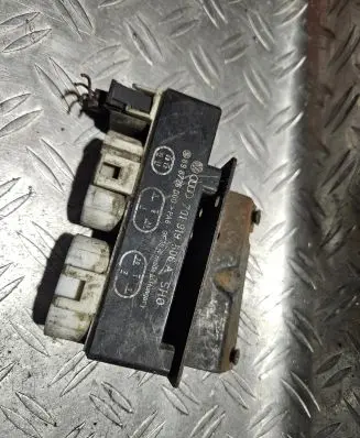 Volkswagen Sharan Coolant fan relay 701919506A