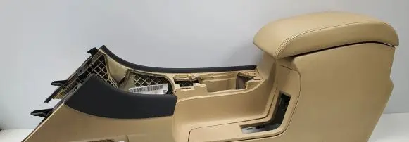Ford Mondeo MK IV Center console