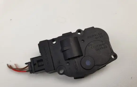 Audi A5 Sportback 8TA Air flap motor/actuator K9749006