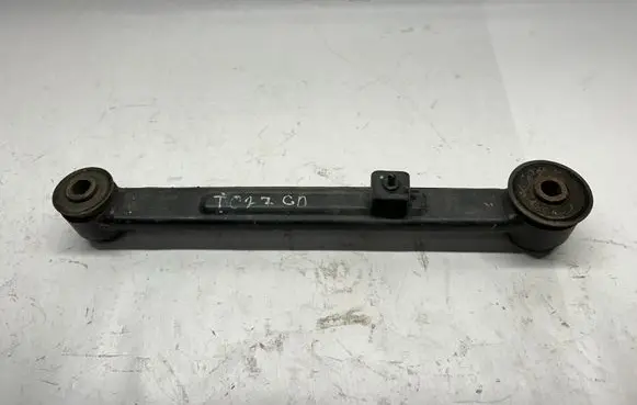 Dodge RAM 1500 DS Rear upper control arm/wishbone 04877160AF