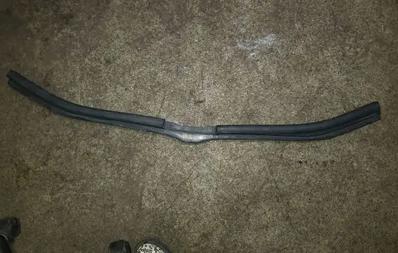 Top upper radiator support slam panel