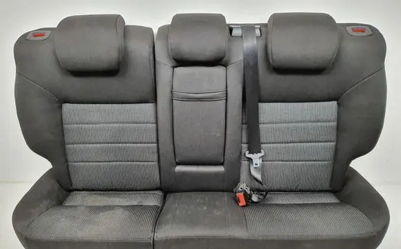 Volvo C70 Rear seat 