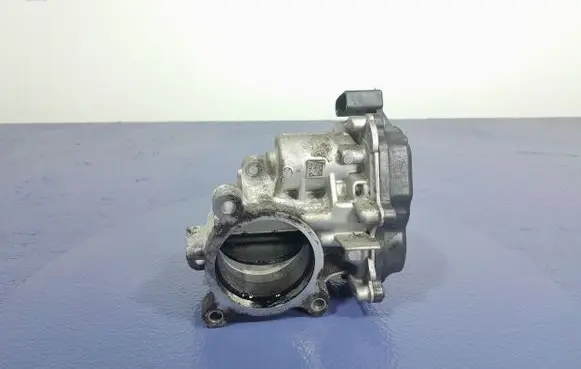 Skoda Octavia 985 Throttle body valve 05L128063E