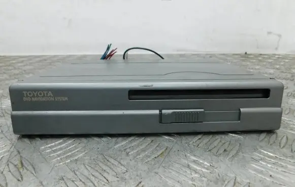 Toyota Avensis T250 Navigation unit CD/DVD player 0866200880 020814 AAAB136361