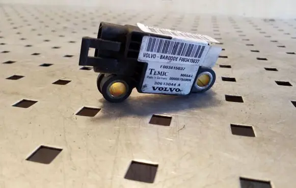 Airbag deployment crash/impact sensor