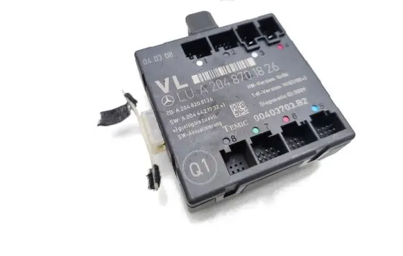 Mercedes-Benz C W204 Door control unit/module A2048701826 A2048208126