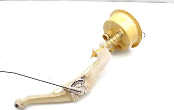 BMW X5 E53 Fuel level sensor 6763829