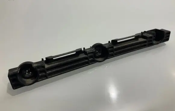 Tesla Model Y Front bumper mounting bracket 100369300C