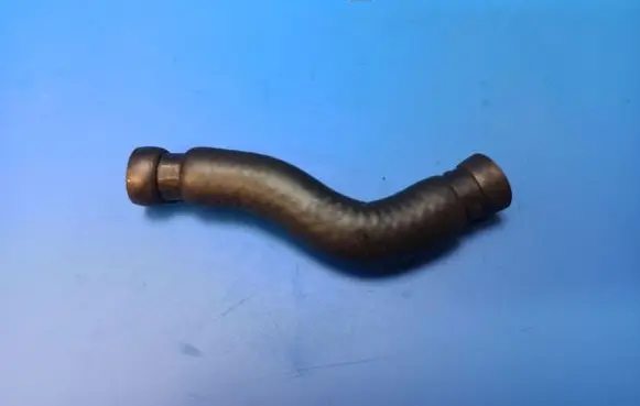 BMW X4 F26 Engine coolant pipe/hose 8513930 8513933