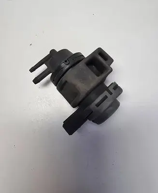 Renault Scenic II - Grand scenic II Turbo solenoid valve 8200201099