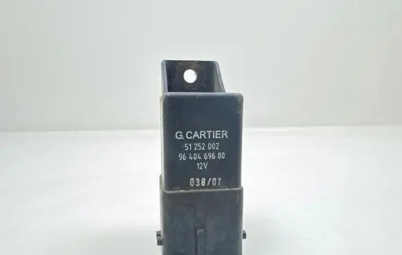 Citroen C5 Glow plug pre-heat relay 9640469680 51252002