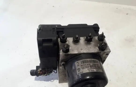 Volvo V70 ABS Pump 8619968 ZZF1K3122P 10092504023