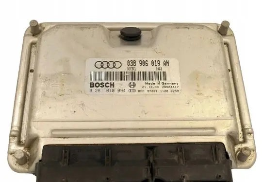 Audi A4 S4 B5 8D Engine control unit/module 038906019AN