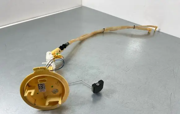 Volkswagen PASSAT B8 Fuel level sensor 3Q0919673H A2C86822300