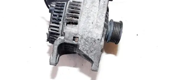 Volkswagen PASSAT B5 Generator/alternator