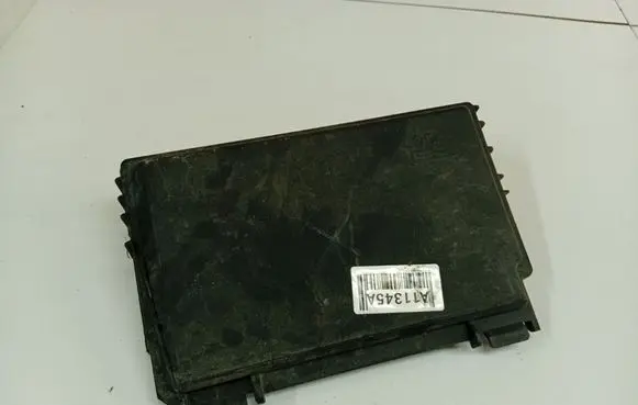 Opel Corsa D Fuse box cover 13246936