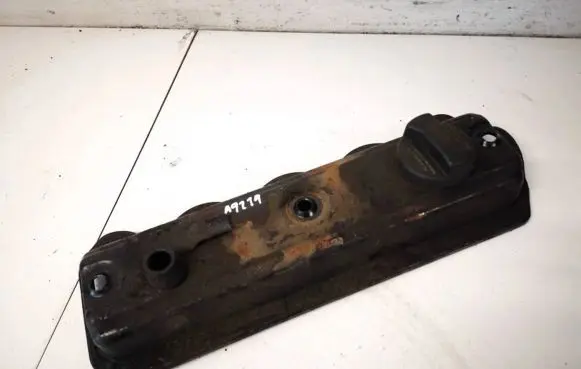 Opel Astra G Rocker cam cover 