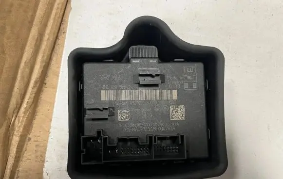 Audi A6 S6 C8 4K Door control unit/module 4M1959595D 4G0907577