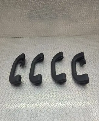 Mercedes-Benz CLS C218 X218 A set of handles for the ceiling A2048100151 A204100051