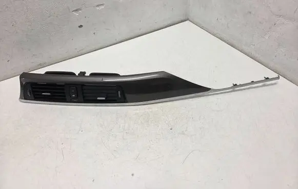 BMW 3 F30 F35 F31 Dash center air vent grill 9218552 508835