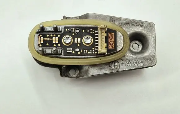 BMW 7 G11 G12 LED ballast control module 7408729 63117408729 7408730