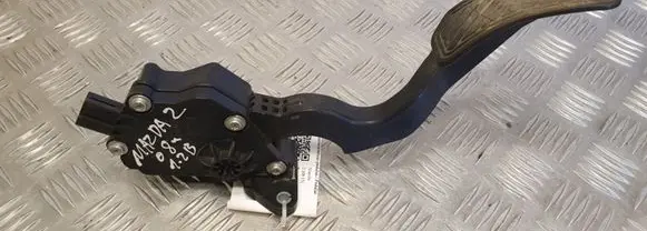 Mazda 2 Accelerator throttle pedal K42387410