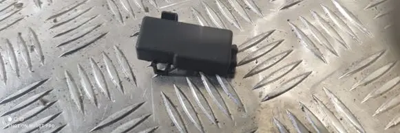 BMW 2 F22 F23 Fuse box cover 586509