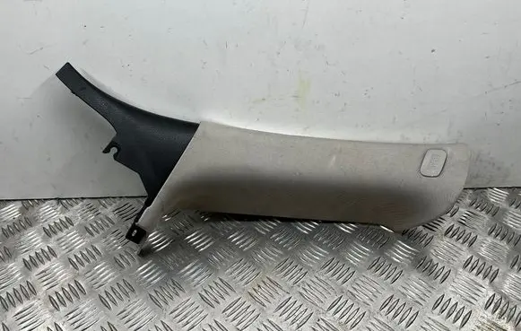 Subaru Outback (C) pillar trim 94013AG040 94043AG000