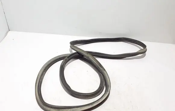 Volkswagen Taigo Trunk rubber seal (body) 2G7827705A