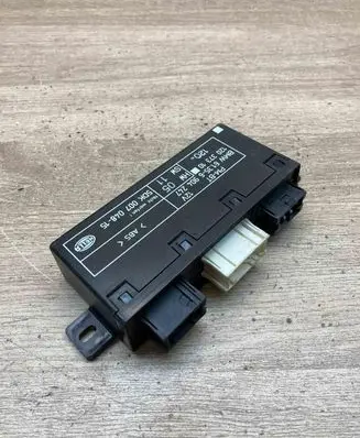 BMW 5 E39 Door control unit/module 6904247 5DK00704815