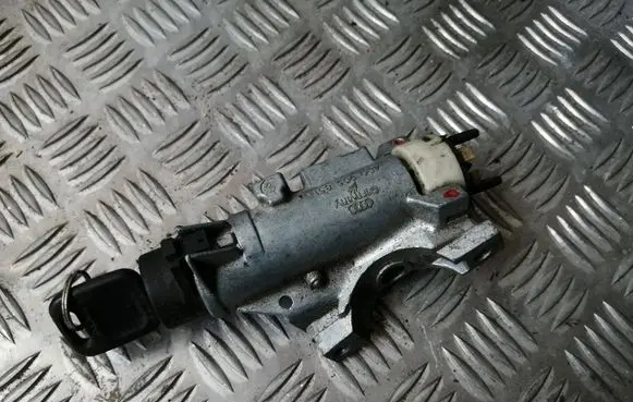 Audi A4 S4 B5 8D Ignition lock 4D0905851A