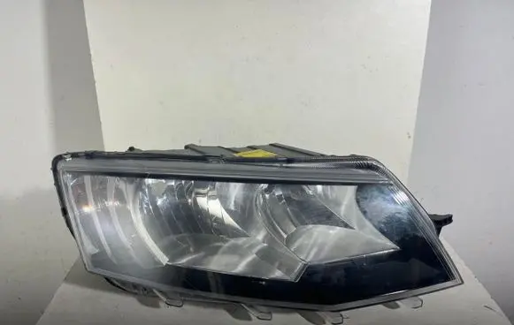 Skoda Octavia Mk3 (5E) Headlight/headlamp 5E1941016 030127220200