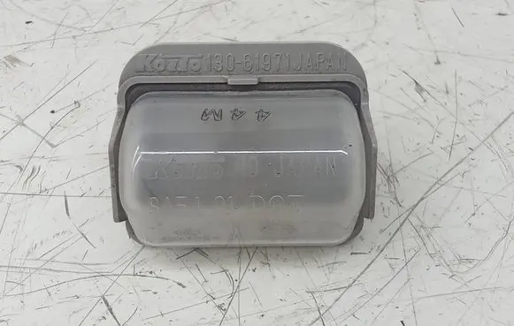 Mazda CX-5 Number plate light 13061971