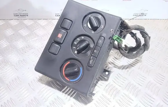 Opel Zafira A Climate control unit