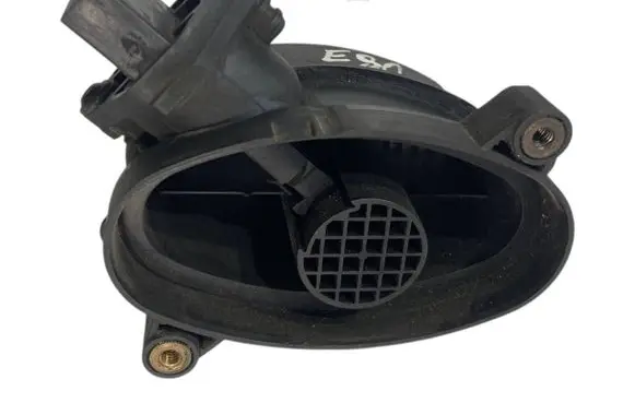 BMW 5 E39 Mass air flow meter 7787076 13627787076 0928400468
