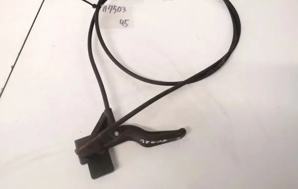 Opel Astra G Engine bonnet (hood) release handle