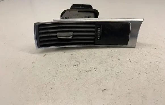 Audi A6 S6 C6 4F Dashboard side air vent grill/cover trim 4F1820901A